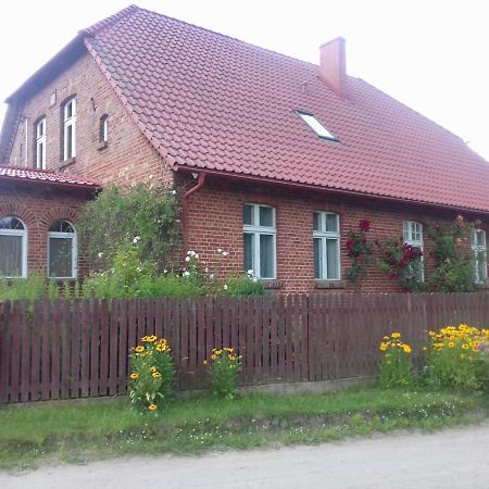 Wczasy Na Kaszubach Villa Gorki  Ngoại thất bức ảnh